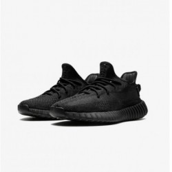 YEEZY BOOST 350 V2 ONYX