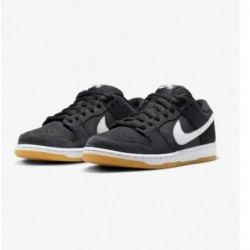 SB Dunk Low Schwarz