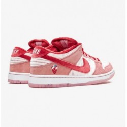 SB Dunk Low Strangelove Skateboards