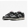 SB DUNK LOW OG QS QUARTERSNACKS ZEBRA