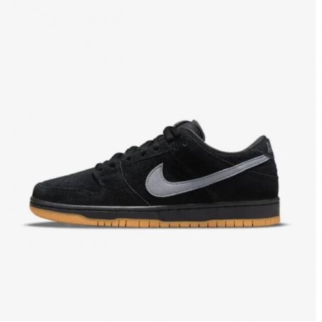 SB DUNK LOW SCHWARZ